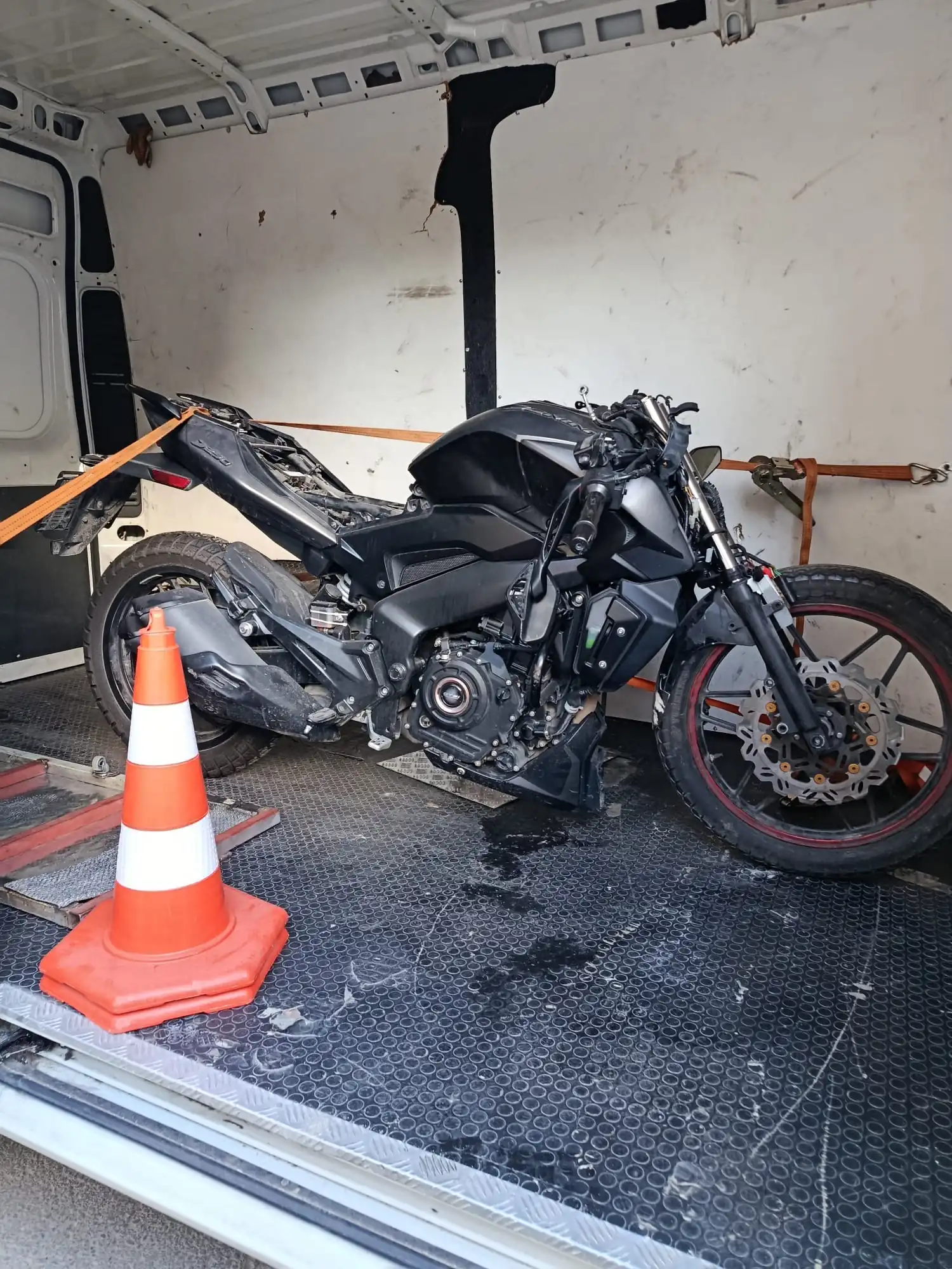 Beyoğlu motosiklet çekici ve motosiklet transferi